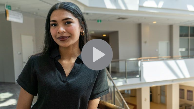Play Video - Meet Raneem, WLIC alum and Biochem and Biotech student